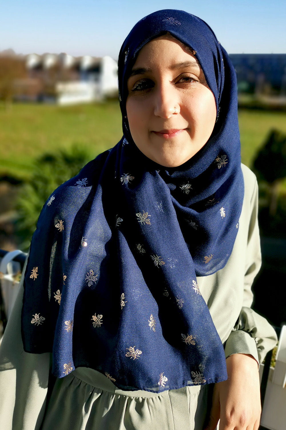 Foil Bee Print Hijab