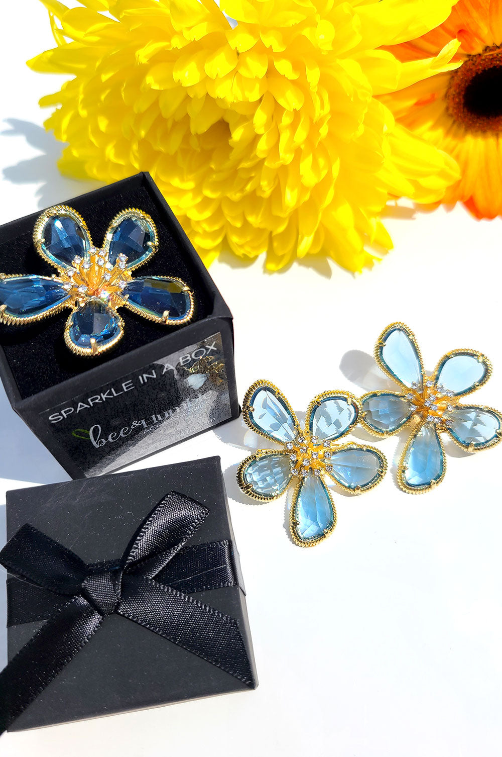 Elegant Crystal Flower Brooch