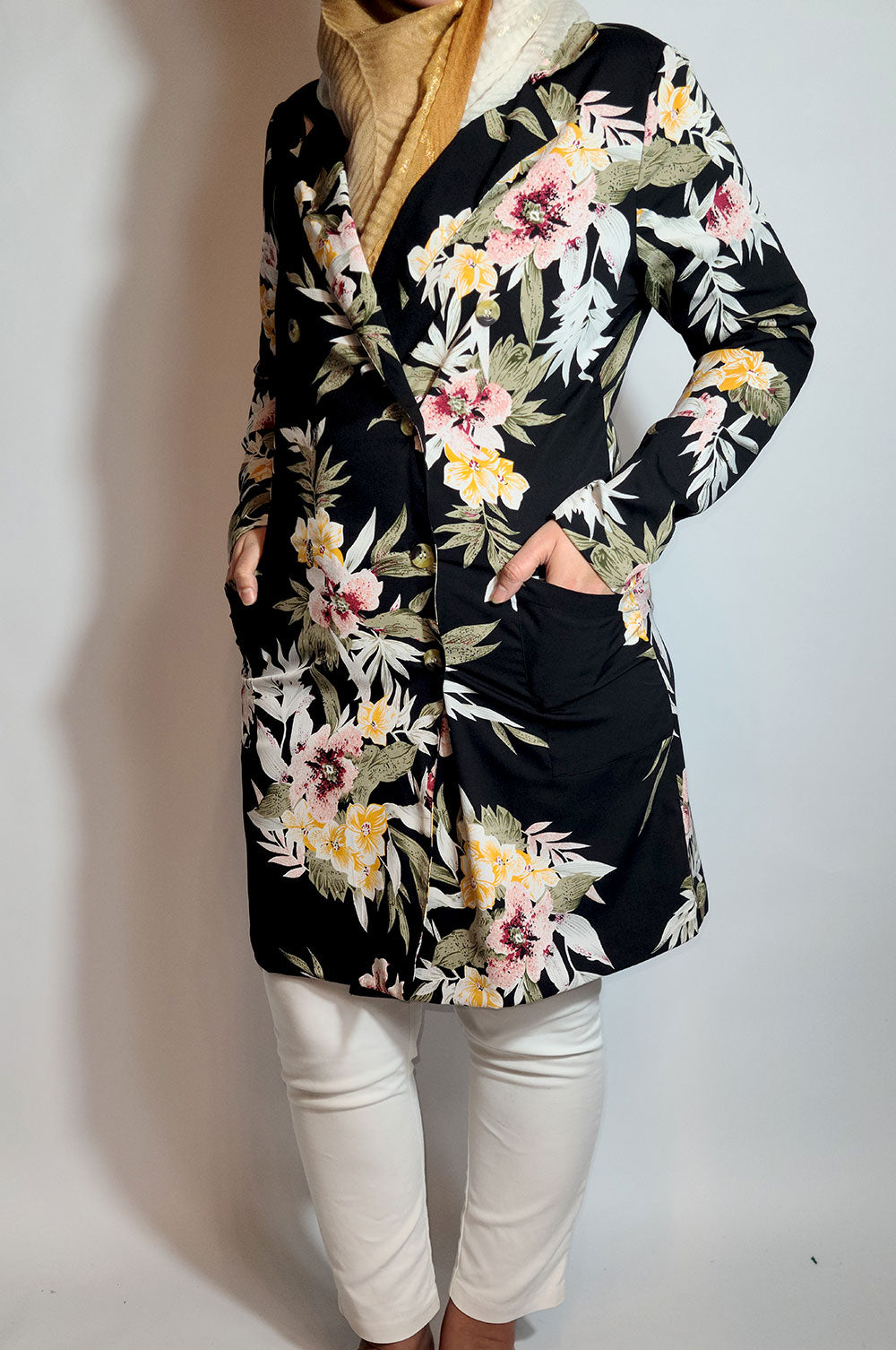 bee&Humble | Black Double Breasted Floral Blazer