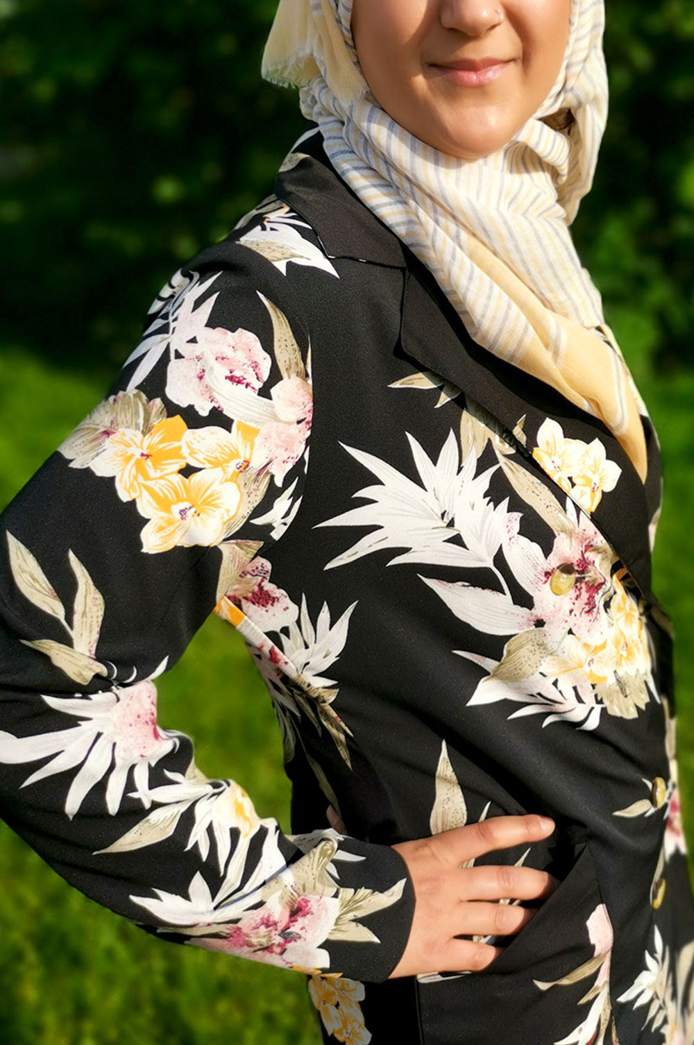 bee&Humble | Black Double Breasted Floral Blazer