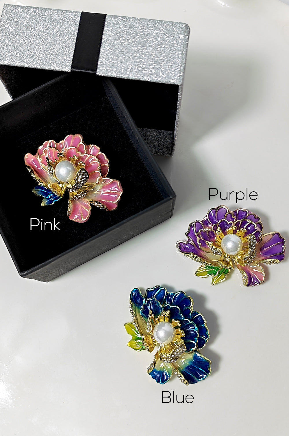 NEW Petal & Pearl Brooch