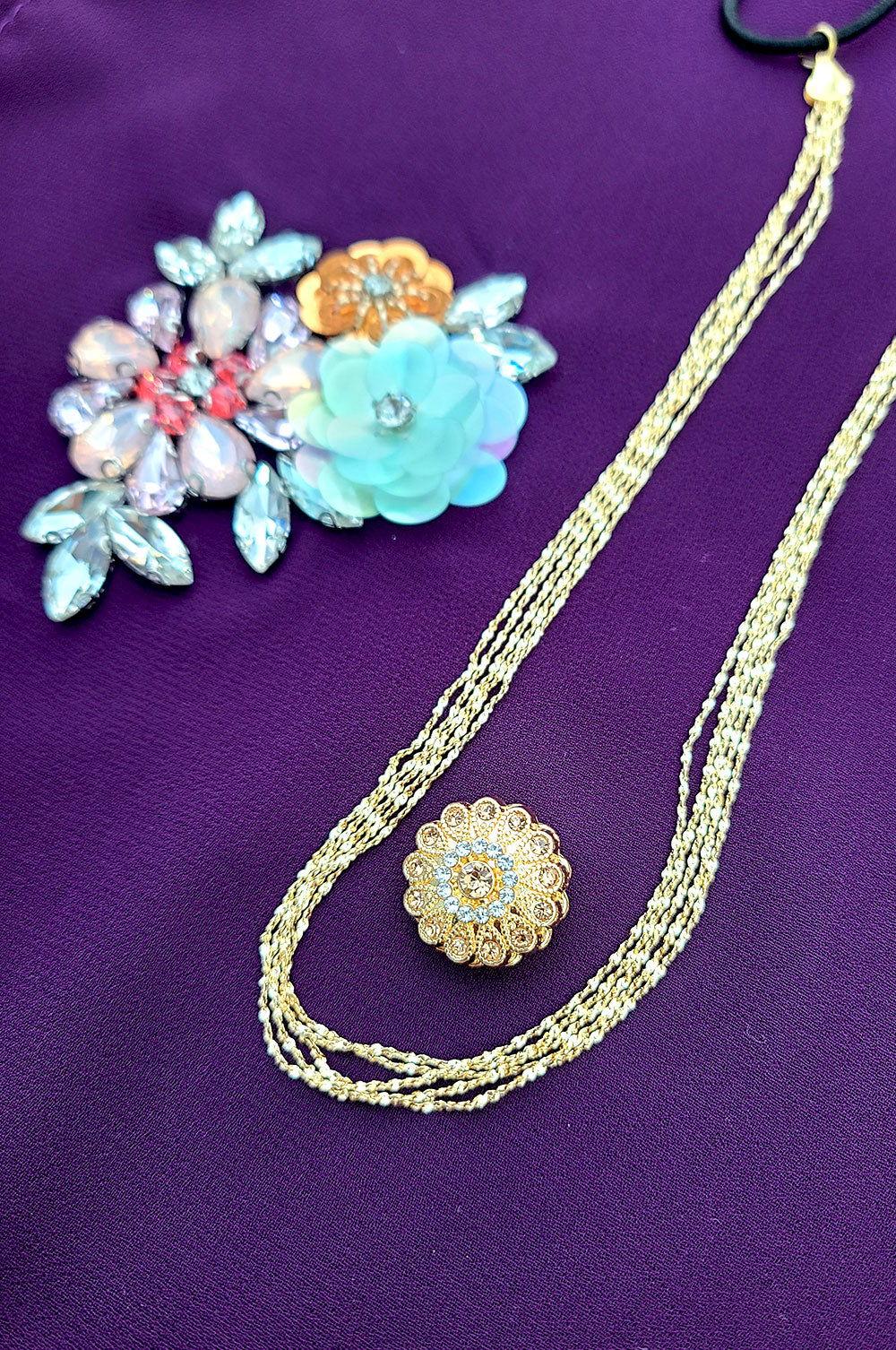 Violet Floral Motif Gift Set
