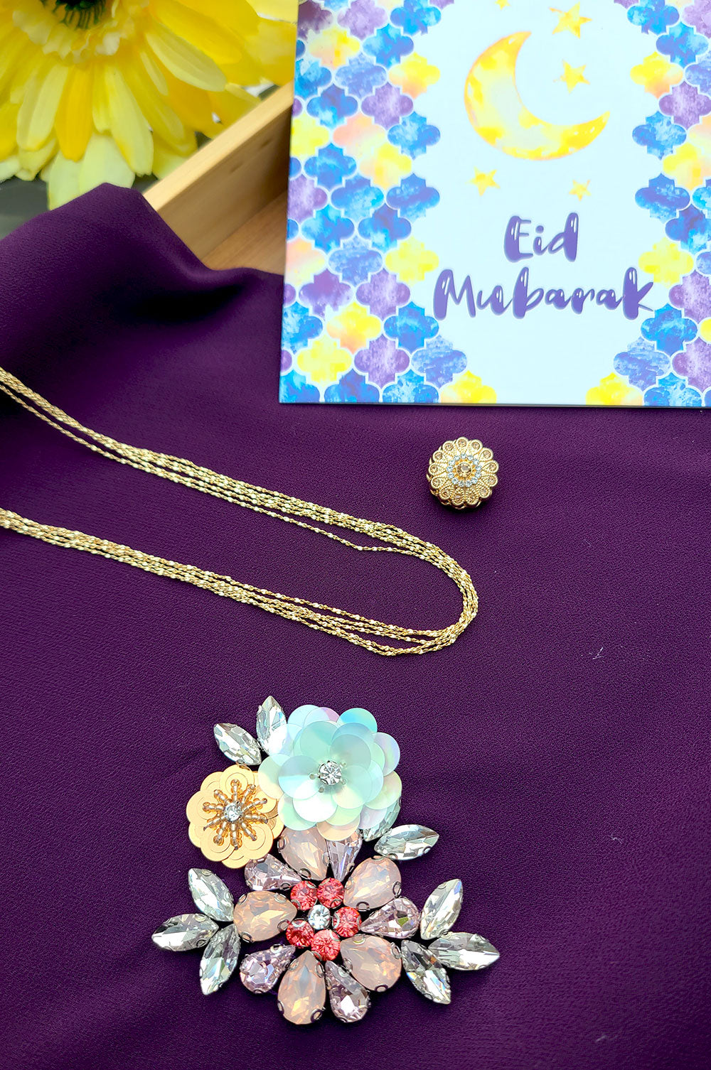 Violet Floral Motif Gift Set