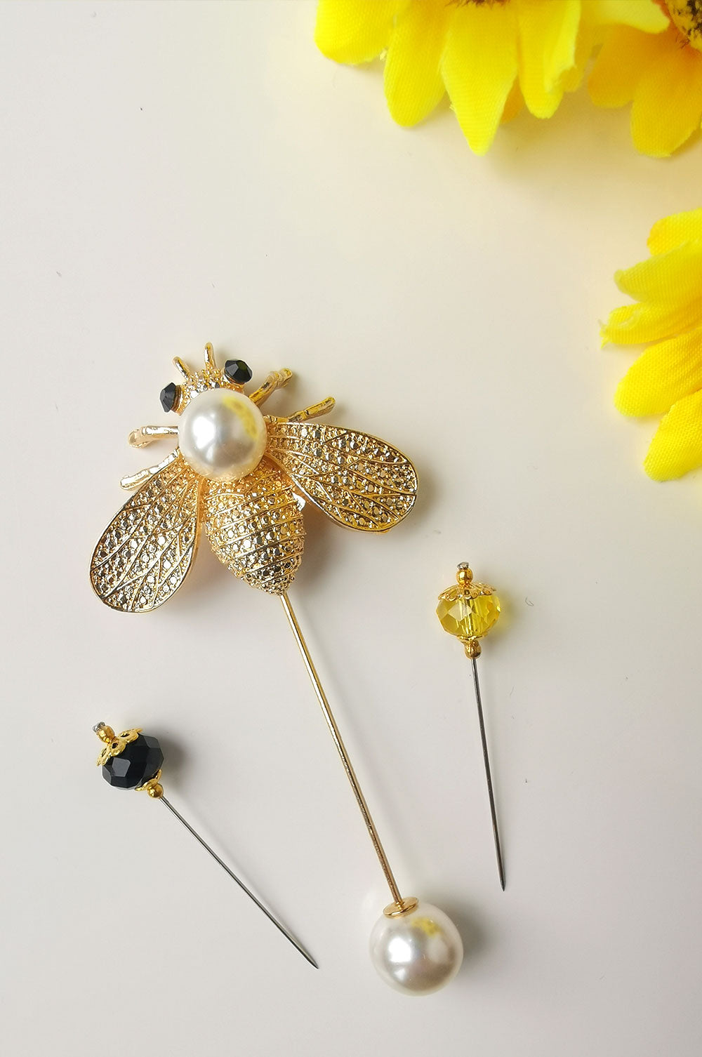 Queen Bee Statement Hijab Pin Set