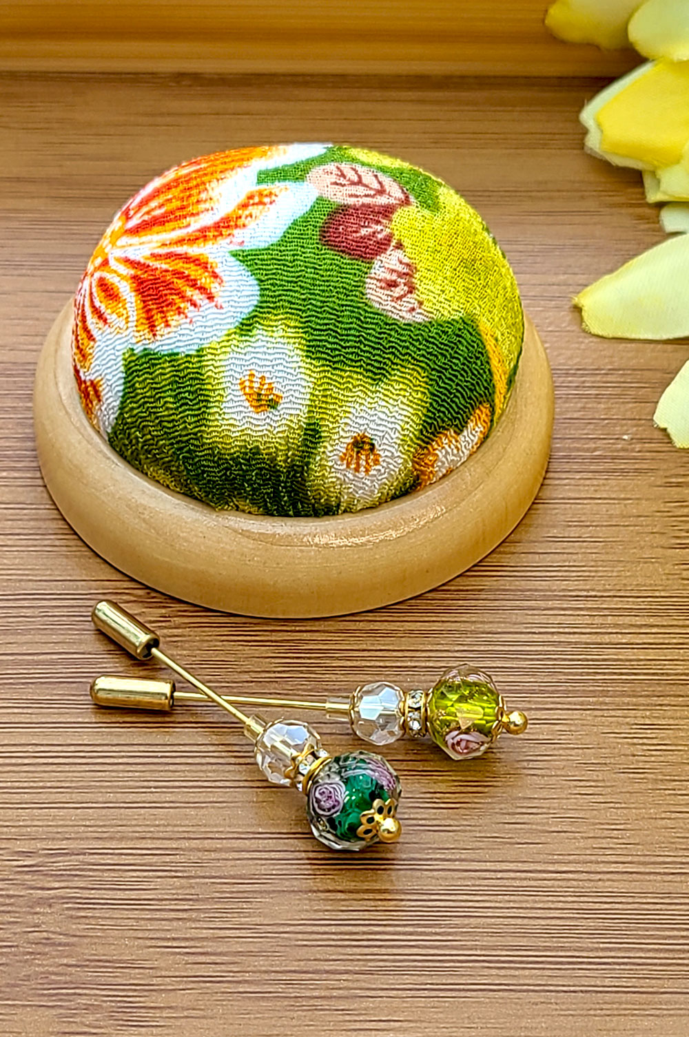 NEW Pin Cushion and Pin Set - Green
