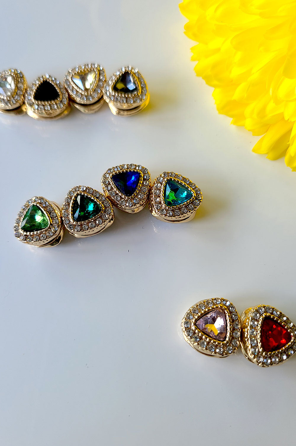 Dazzling Triangular Hijab Magnet